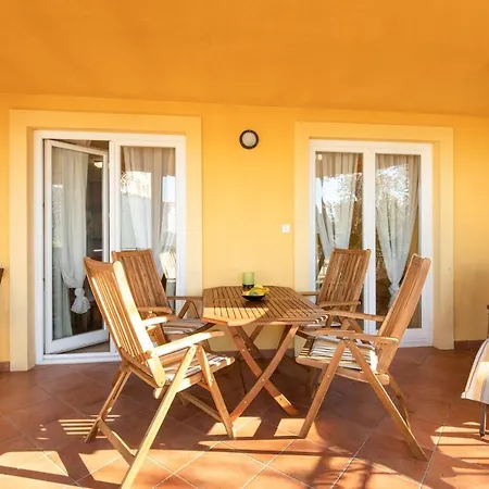 Apartamento Lotus By El-pi Tours Brzac