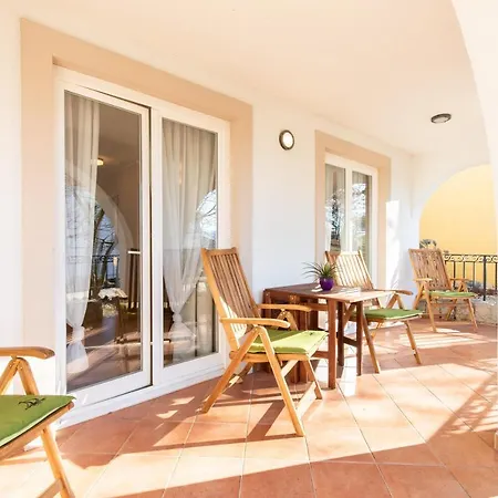 Appartment House Zara