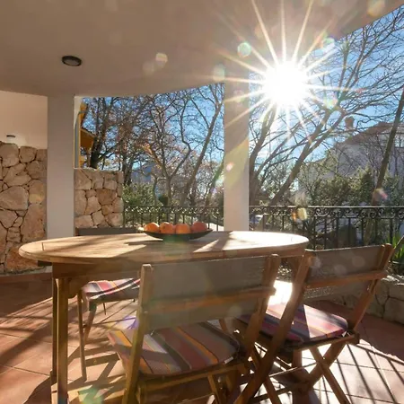 Apartament House Zara