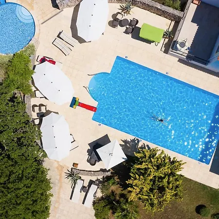 Apartament House Zara