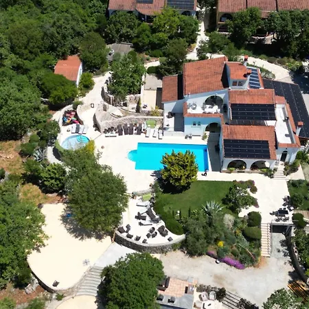 Apartament House Zara Brzac