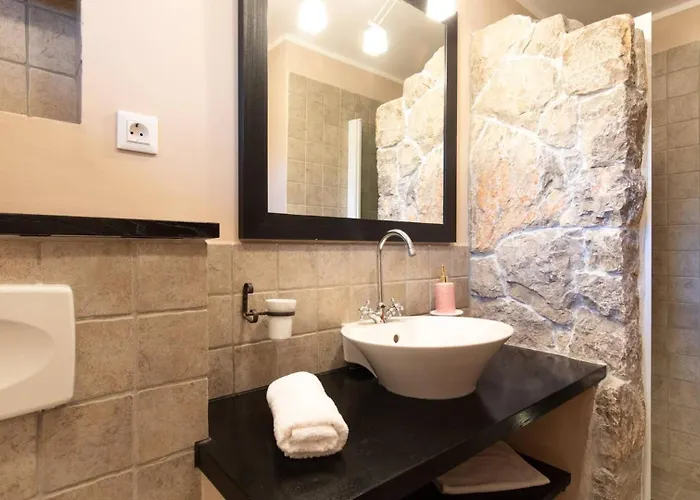 Апартаменты House Zara *