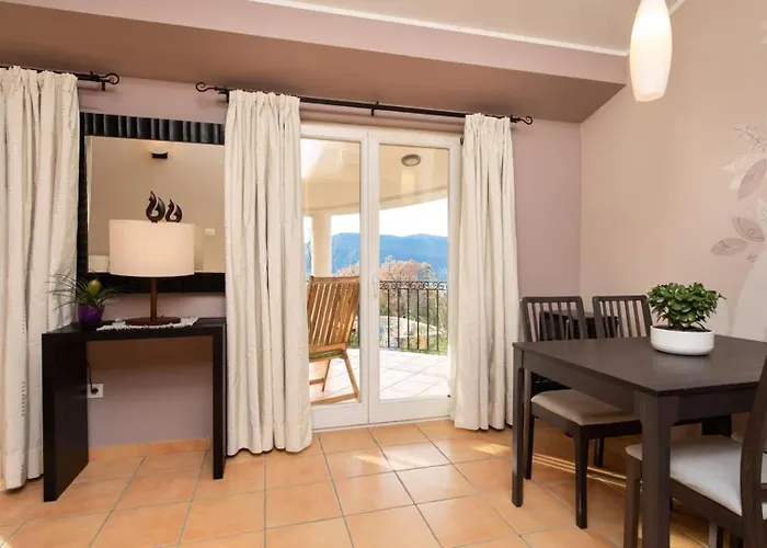 House Zara Апартаменты