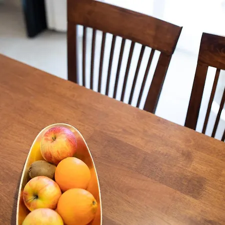 Appartment House Zara * Brzac