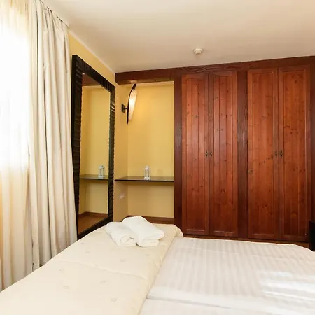 Appartment House Zara *