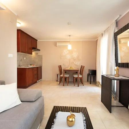 Appartment House Zara