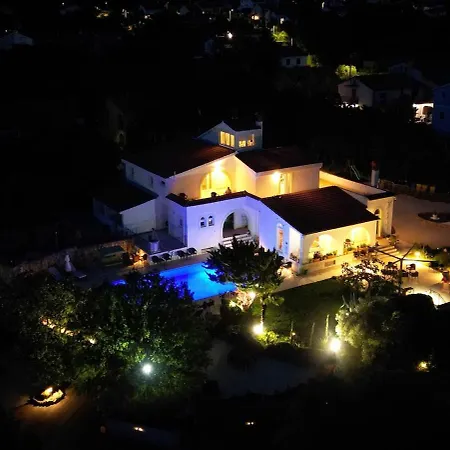 House Zara Brzac