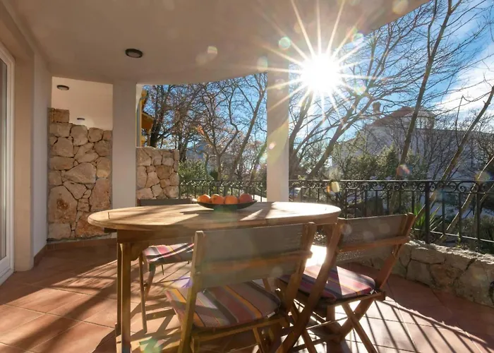 Apartament House Zara